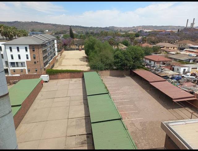2 BEDROOM PROPERTY TO RENT IN PRETORIA WEST